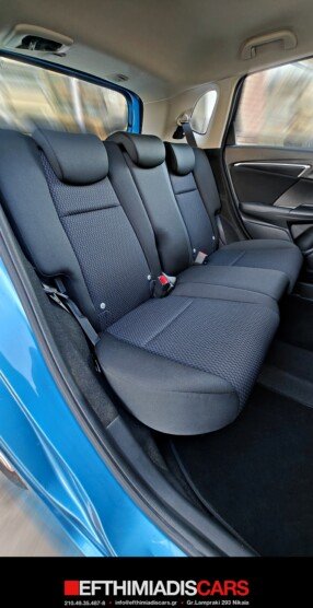 
								Honda Jazz 1.3 i-VTEC Comfort Automatic (2018) full									