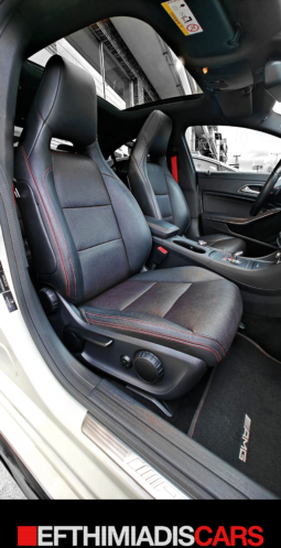 
										Mercedes-Benz CLA 45 AMG 2014 4MATIC | DCT 7-Speed | 450PS | Panorama full									