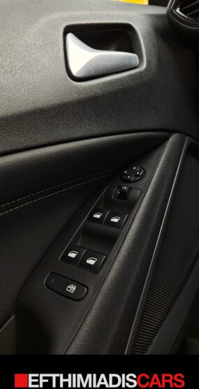 
								Opel Crossland 1.5 Diesel 120PS Elegance (Automatic) full									