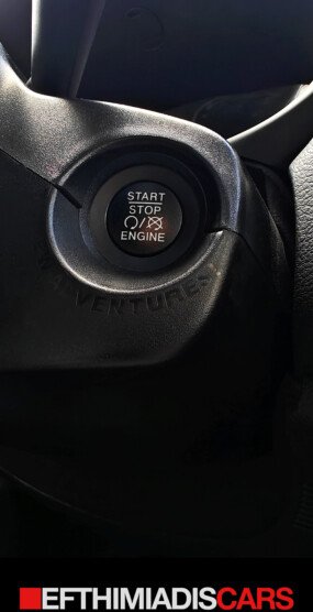 
								Jeep Renegade 1.0 TGDi Limited (2019) full									